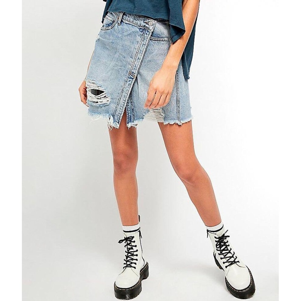 Free People Parker Denim Wrap Mini Skirt Distressed Women's Size 25